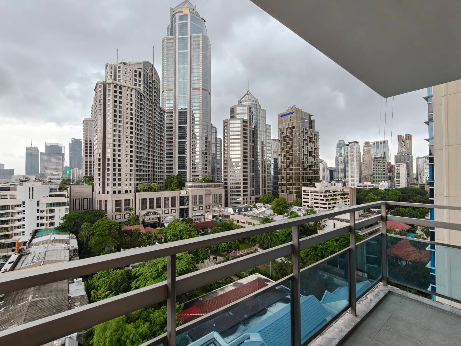 Best Price 2 Bedroom Condo for Sale at Athenee Residence Best Price 2 Bedroom Condo for Sale at Athenee Residence