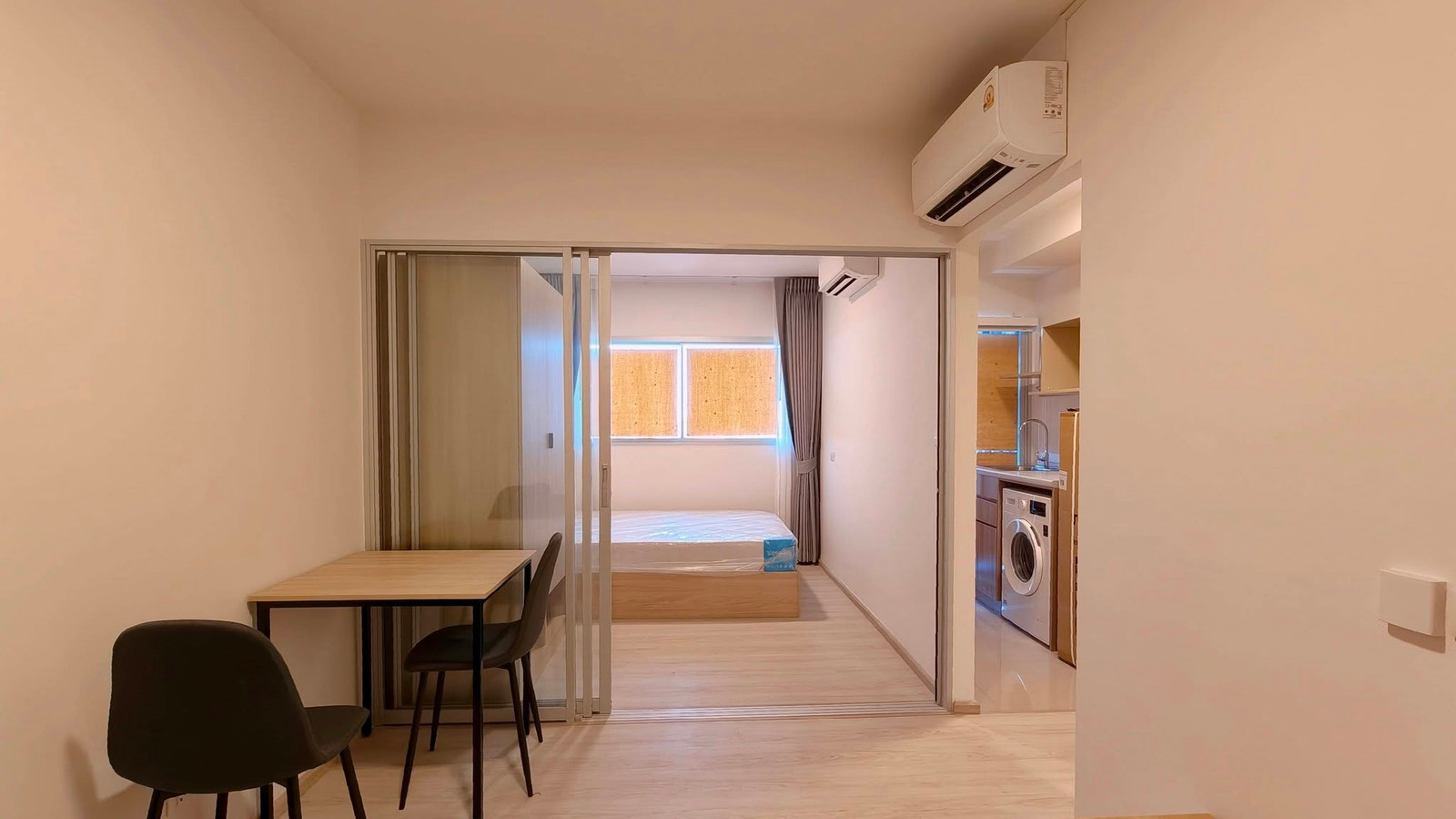 ให้เช่า คอนโด Plum Condo แจ้งวัฒนะ-ดอนเมือง ขนาด 26 ตารางเมตร ห้องตกแต่งครบ พร้อมเข้าอยู่ แขวงทุ่งสองห้อง เขตหลักสี่ กรุงเทพมหานคร
