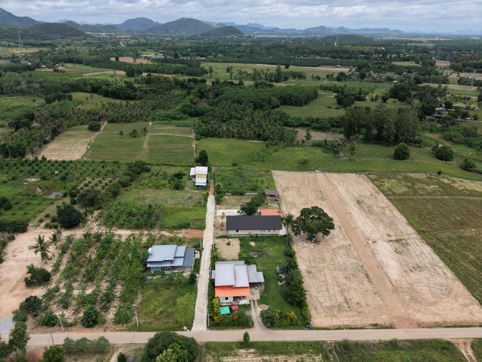 มี่ดิน 377 ใกล้วัดห้วยมงคล – รูปที่ 4