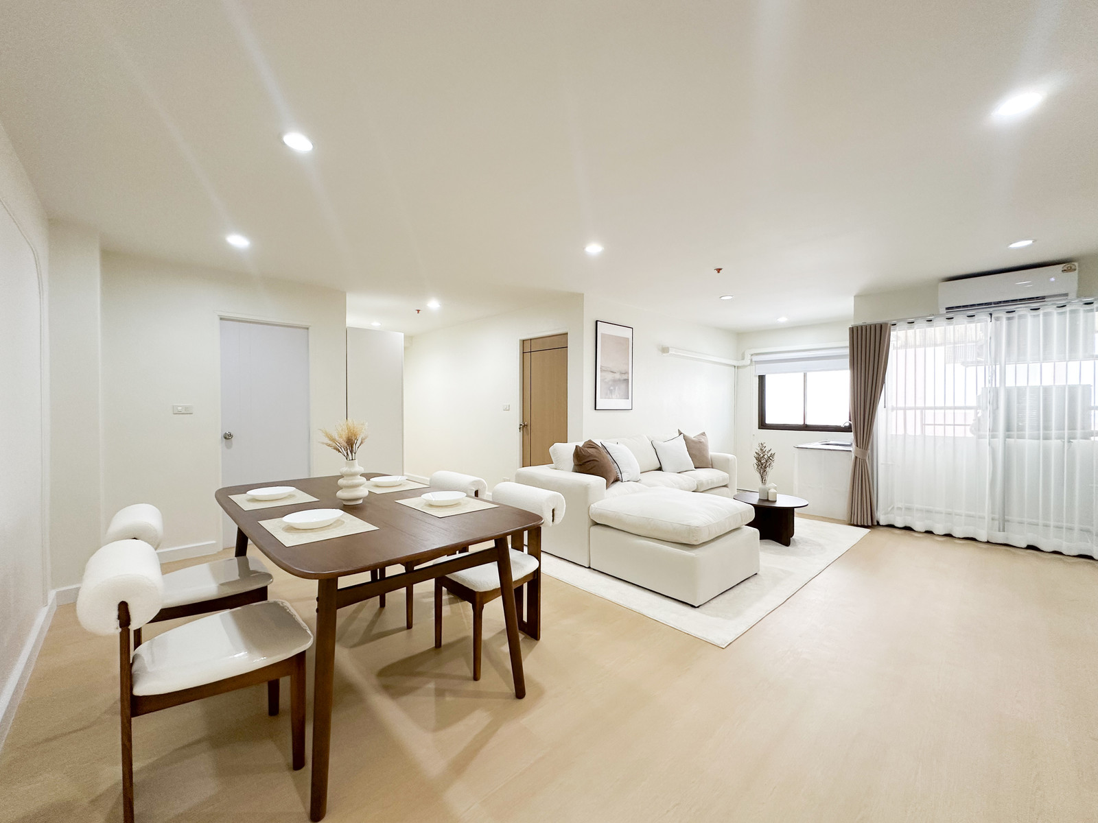 Condo for sale: Pinklao Pavilion, beautiful room with all new furniture. Condo for sale: Pinklao Pavilion, beautiful room with all new furniture.