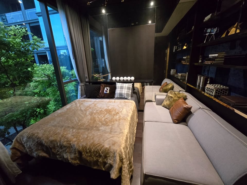 🔥Rent Now🔥 LAVIQ Sukhumvit 57, near BTS Thonglor station. Fully furnished and ready to move in.