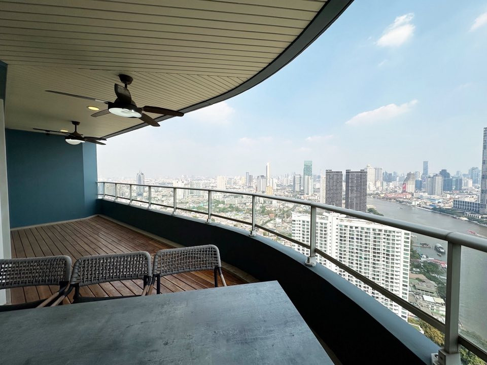 Hot Sale Watermark Chaophraya (Watermark Chaophraya) Type 4 Bedroom 3 Parking, Ready to move