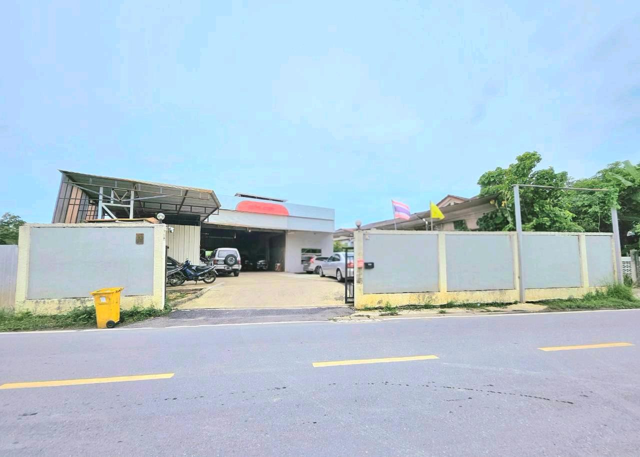 🏡 ขายที่ดินพร้อมสิ่งปลูกสร้าง ซอย ประชาอุทิศ 72 ติดถนน 🏡 ขายที่ดินพร้อมสิ่งปลูกสร้าง ซอย ประชาอุทิศ 72 ติดถนน
