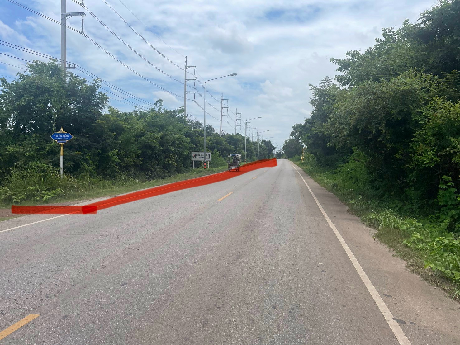 Land for sale, 13 rai, Nakha Subdistrict, Mueang Udon Thani District, National Highway Road (2255) Land for sale, 13 rai, Nakha Subdistrict, Mueang Udon Thani District, National Highway Road (2255)