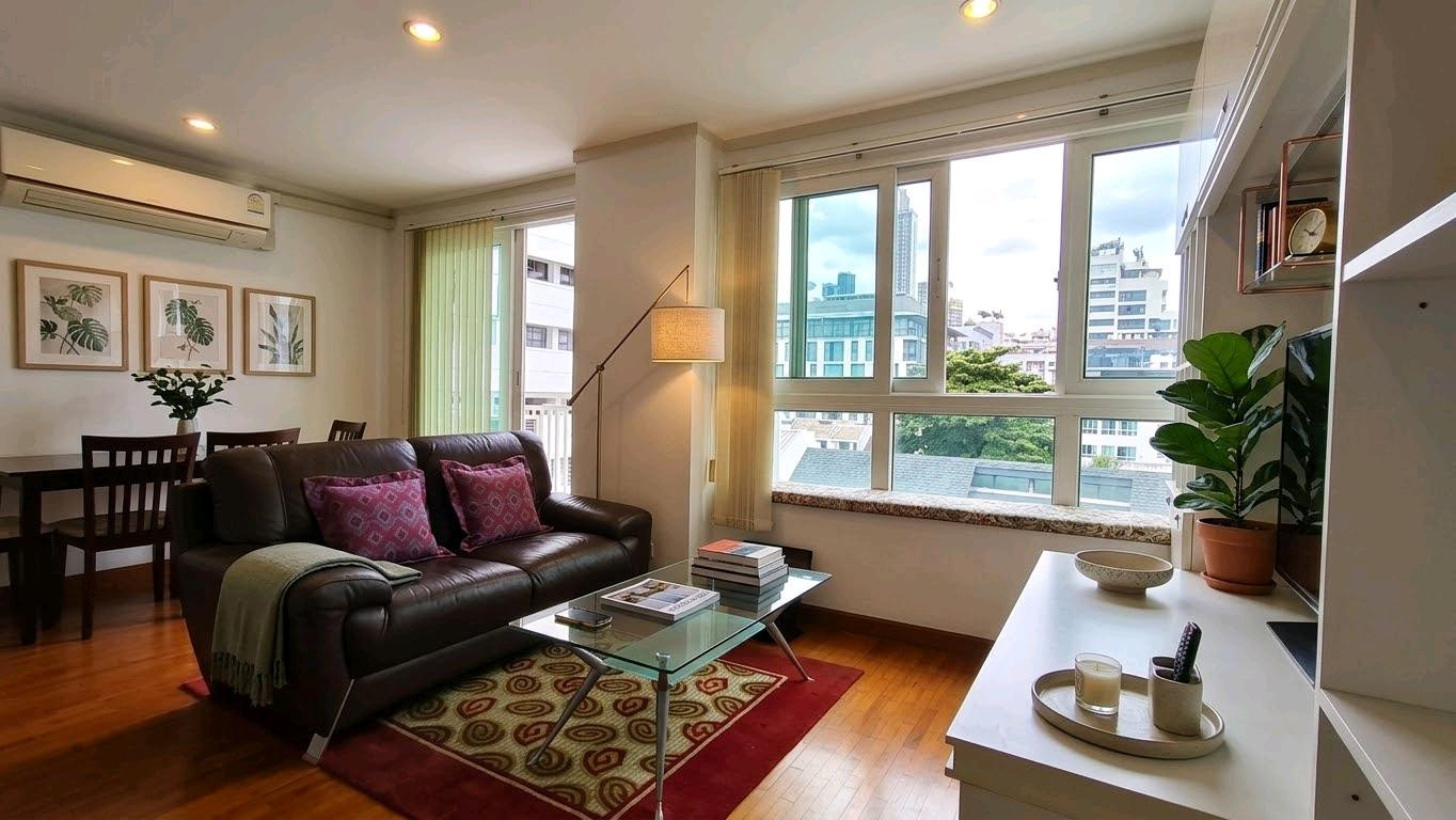 💥 Condo for sale/rent Baan Siri Sukhumvit 13 | 1 Bed 55.5 sq m., house/garden view, feel like a single house in the heart of the city! 💥 Condo for sale/rent Baan Siri Sukhumvit 13 | 1 Bed 55.5 sq m., house/garden view, feel like a single house in the heart of the city!