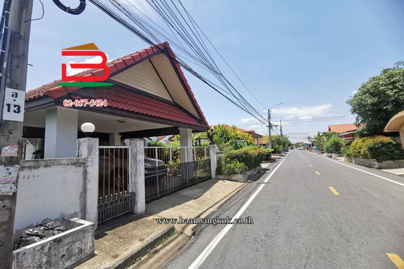 บ้านเดี่ยว บ้านบัวทอง ซอย 7/5 (ติด MRT คลองบางไผ่) เนื้อที่ 60 ตรว. ตำบลบางรักพัฒนา อำเภอบางบัวทอง จังหวัดนนทบุรี – รูปที่ 2