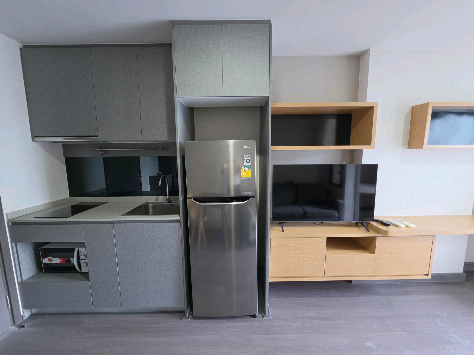 Ideo s93 1 bed 34 sq.m ห้องrenovate พื้นใหม่ – รูปที่ 2
