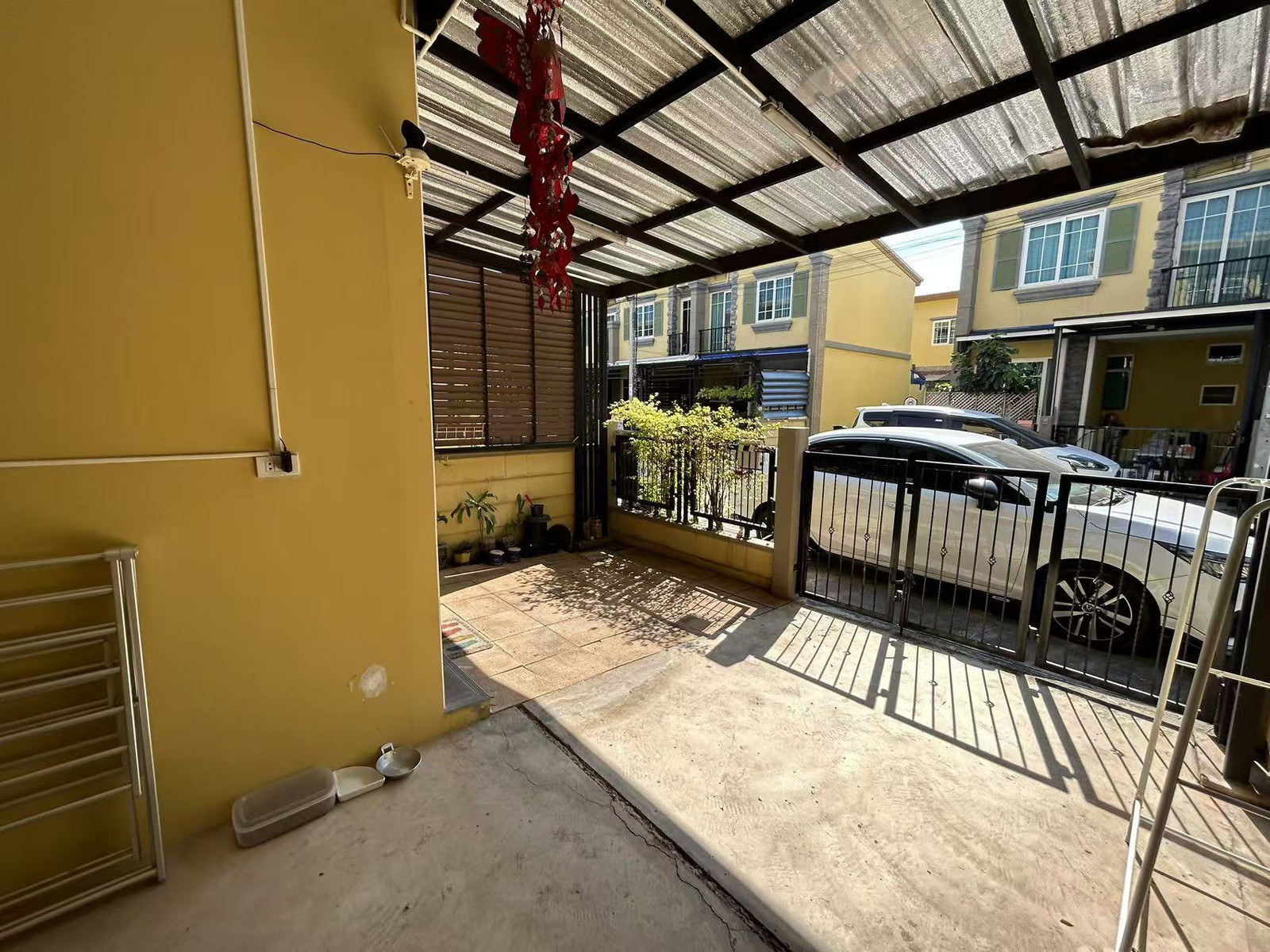 2-story townhome for sale: Golden Town Bang Khae 2-story townhome for sale: Golden Town Bang Khae