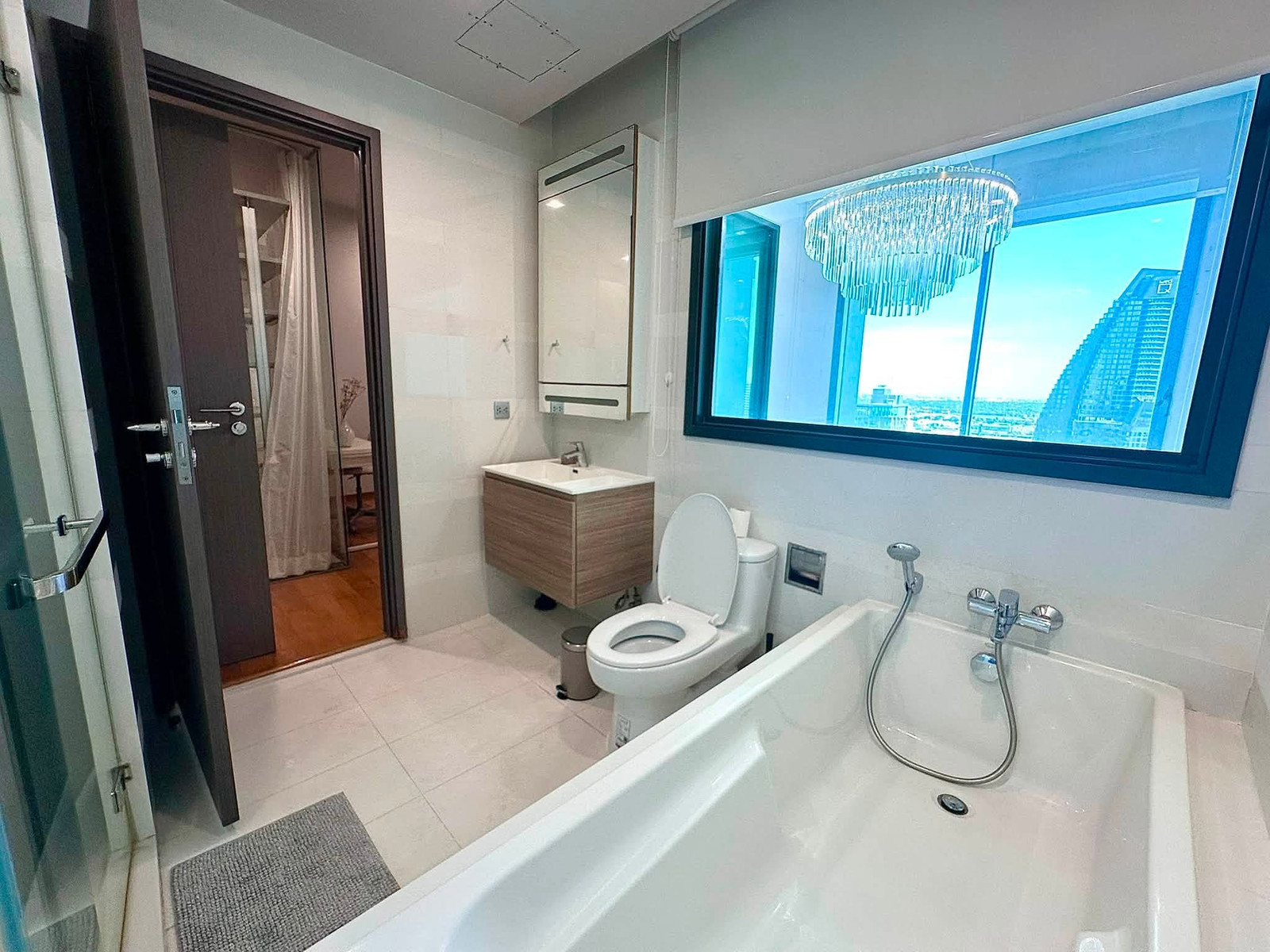 Duplex สดุคีย์ เพดานสูง โปร่งสบาย ติด BTS ทองหล่อ | Keyne by Sansiri – รูปที่ 3