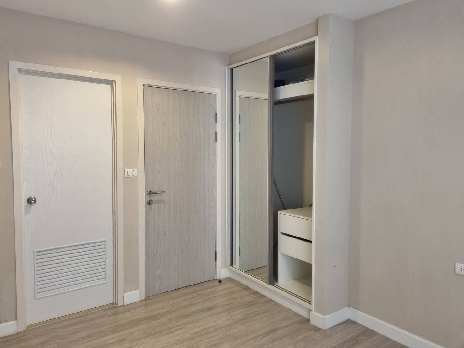 🔥🔥 ห้องใหญ่ 33 ตร.ม.‼️ ราคาไม่ถึง 9,000 บาท 🔥🔥 🏡 ให้เช่า Metro Lux Kaset – รูปที่ 4