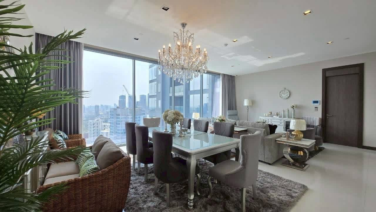 RENT: 3 BEDS PENTHOUSE RENT: 3 BEDS PENTHOUSE