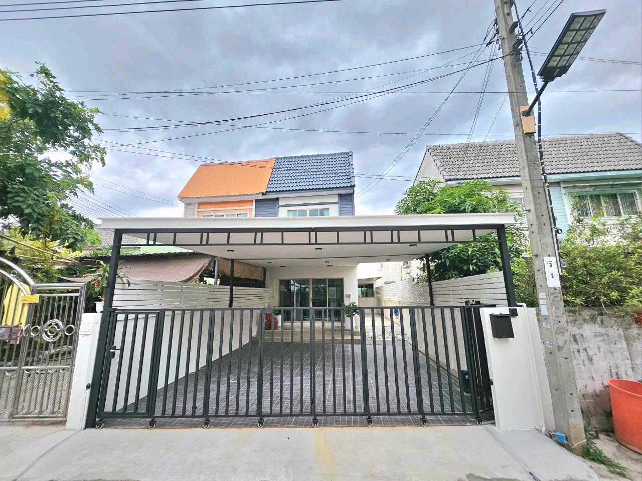 🏠ขาย ทาวน์เฮ้าส์ บ้านสวนกล้วยไม้ พุทธบูชา 39 รีโนเวท สวย พร้อมอยู่ 🏠ขาย ทาวน์เฮ้าส์ บ้านสวนกล้วยไม้ พุทธบูชา 39 รีโนเวท สวย พร้อมอยู่