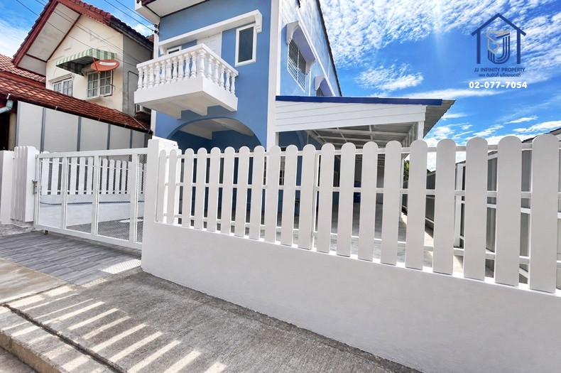 2-story townhouse for sale, Suan Thong Village, 8 houses along Phra Ong Chao Sai Road, Khlong 4, near Lat Sawai Market, BTS Khu Khot. – รูปที่ 3