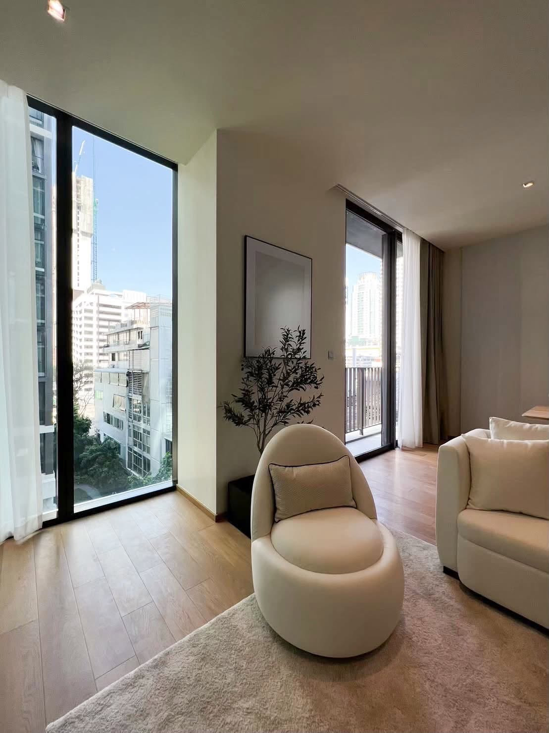 28 CHIDLOM ห้องหัวมุม 2 ห้องนอน 90 ตร.ม. | อาคารฝั่ง Villa Luxury Living ใจกลางชิดลม พร้อมเข้าอยู่ – รูปที่ 4