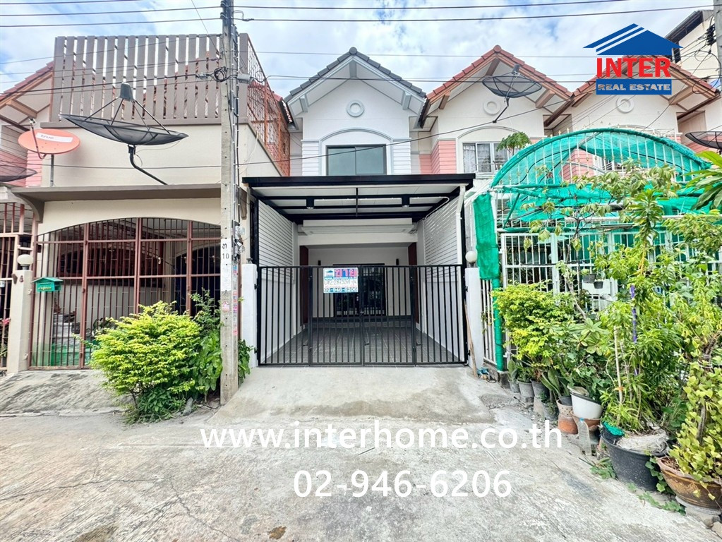 Townhouse, 2 floors, 16 sq m, Arun Thong Village 3, Phetkasem 69, Soi Phetkasem 69, Phetkasem Road, Khlong Phasi Charoen Road, North Side, Nong Khaem District, Bangkok. Townhouse, 2 floors, 16 sq m, Arun Thong Village 3, Phetkasem 69, Soi Phetkasem 69, Phetkasem Road, Khlong Phasi Charoen Road, North Side, Nong Khaem District, Bangkok.