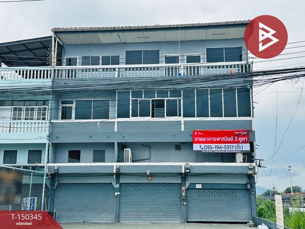 Commercial building for sale, 3 units, area 64 sq m, Sriracha, Chonburi.