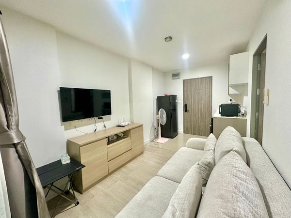 For Rent!!! | Metro Luxe Ratchada | Beautiful Ready-to-Move-In Condo Near MRT Huai Khwang ✨