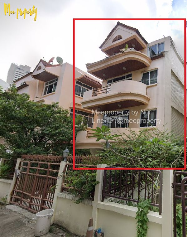 For rent: “Single house”, premium location in Phrom Phong – Sukhumvit 31, Intersection 2, area 40 sq m, usable area approximately 350–400 sq m. ME-304
