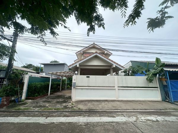 ขายบ้านเดี่ยว 2 ชั้น บางศรีเมือง นนทบุรี 54 ตร.ว. เฟอร์ครบ พร้อมอยู่ ใกล้สะพานพระราม 5