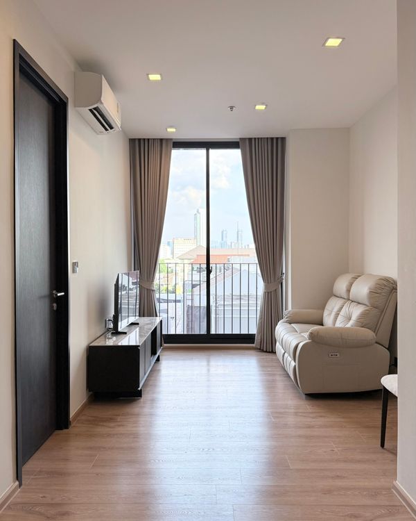 1 Bed Plus 42 ตร.ม. พร้อมห้องอเนกประสงค์ 90 ม. จาก BTS อารีย์ | Noble Around Ari