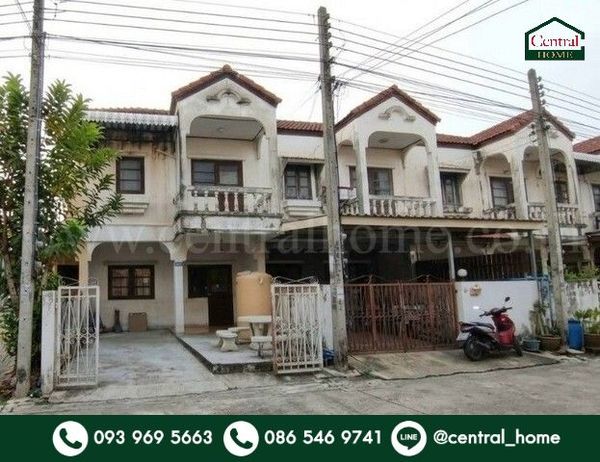 2-story townhouse, Thararin Rangsit, Khlong 2, for sale very cheap.