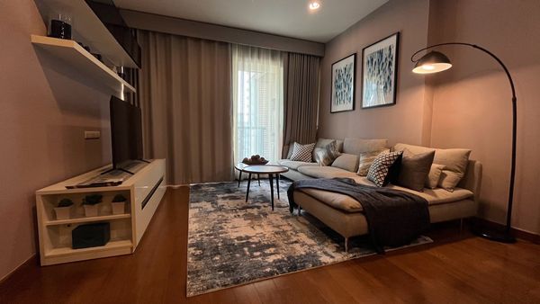 Ready to move in on September 20, 2026 👀 Condo for rent close to Complete with electrical appliances, ready to move in 🚅 Near BTS Chidlom, there is a shuttle.