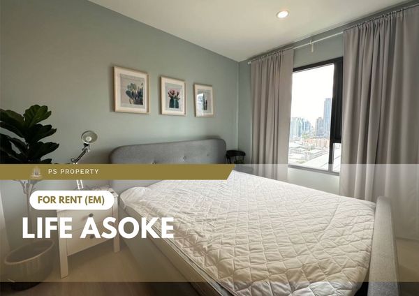 For Rent 📍 Life Asoke 📍 Fully furnished and equipped with appliances; near MRT Phetchaburi.