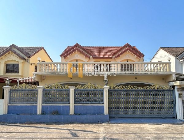 Rangsiya Village Soi Udom Suk 58 / 6 Bedrooms (FOR RENT) GNG056