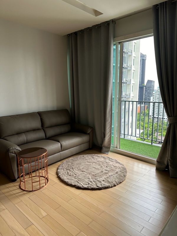 🔥Rent at   Siri @ Sukhumvit  🔥1BR 1BR.🔥 30,000 🔥51sqm. Floor22