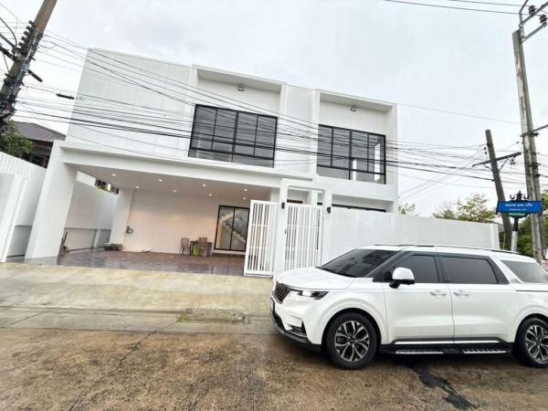 หมู่บ้านสหกรณ์ ซอย4/2 / 4 ห้องนอน (ขาย), Sahakorn Village, Soi 4/2 / 4 Bedrooms (FOR SALE) FAIR161
