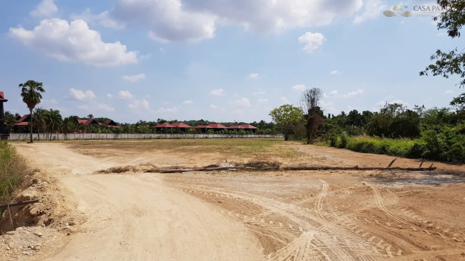 ขายที่ดินถมแล้ว ทำเลทองติดถนนเลียบทางรถไฟ พัทยา (โซนชัยพฤกษ์ 2)