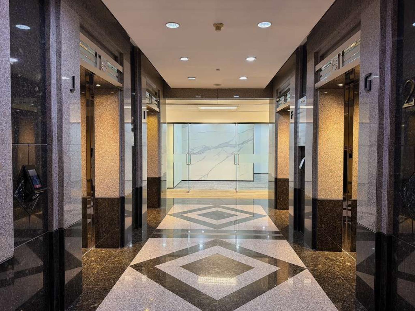 ซีอาร์ซี ออล ซีซั่น เพลส / 95 ตร.ม. (ให้เช่า), CRC All Seasons Place / 95 Sq.m. (FOR RENT) FAHH073