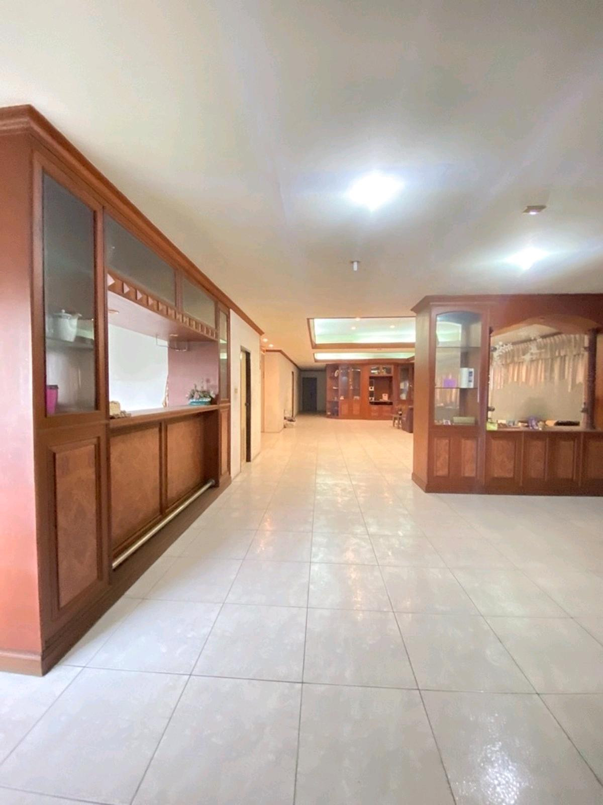 🏢 ให้เช่า / ขาย อาคารโชว์รูม–สำนักงาน ติดถนนใหญ่พระราม 9 – รูปที่ 4
