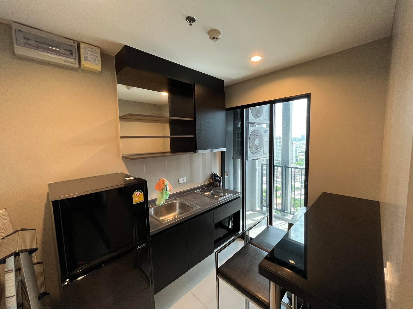 Beautiful room, high floor, The base park west – รูปที่ 2