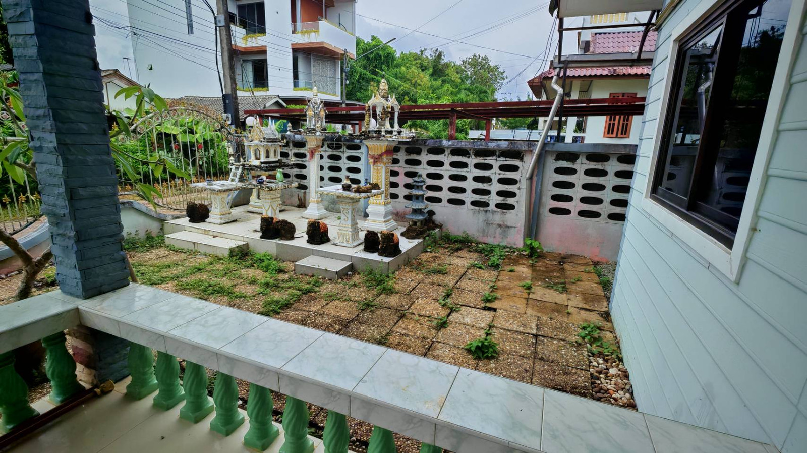 บ้านเดี่ยว 80 ตร.ว.  เหมาะทำพูลวิลล่า พิกัดซ.ไสยวน ต.ราไวย์ ภูเก็ต 3ห้องนอน2ห้องน้ำ ที่จอด 3 คัน ต่งแล้วราคาตลาด 12.9 M (ขายตามสภาพเพียง 6.5 M )   – รูปที่ 2