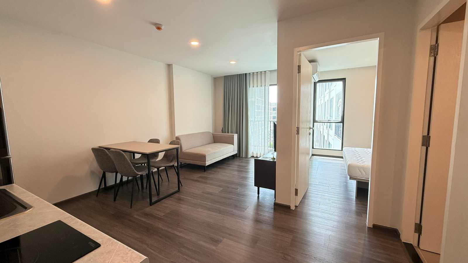 ให้เช่า Flexi Sathorn–Charoen Nakhon | เฟล็กซี่ สาทร–เจริญนคร | 1 ห้องนอน 35 ตร.ม. | ใกล้ ICONSIAM – รูปที่ 2