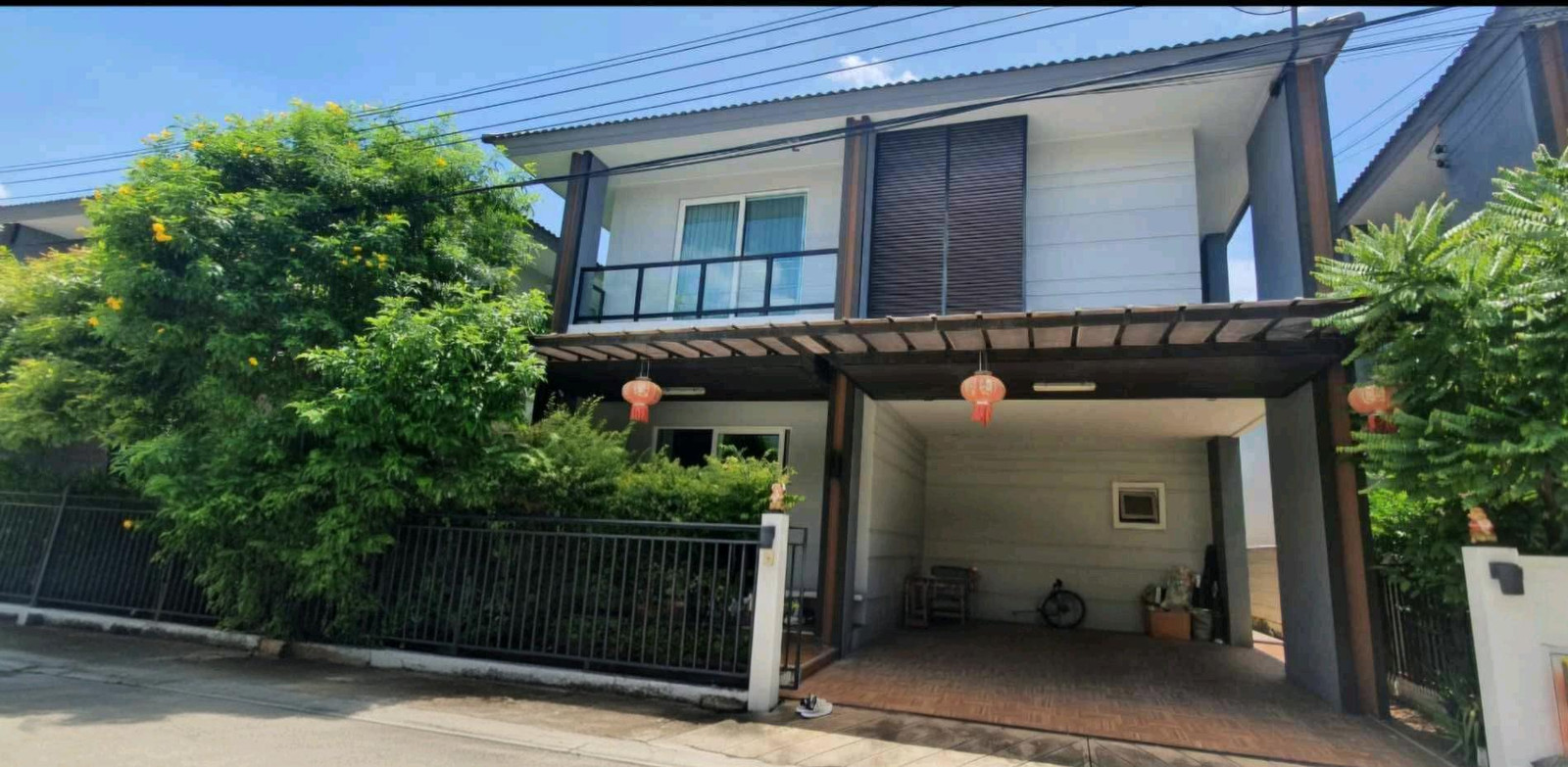 For rent, Thara Ratchaphruek-Pinklao Village, 4 bedrooms, 3 bathrooms, ready to move in. For rent, Thara Ratchaphruek-Pinklao Village, 4 bedrooms, 3 bathrooms, ready to move in.