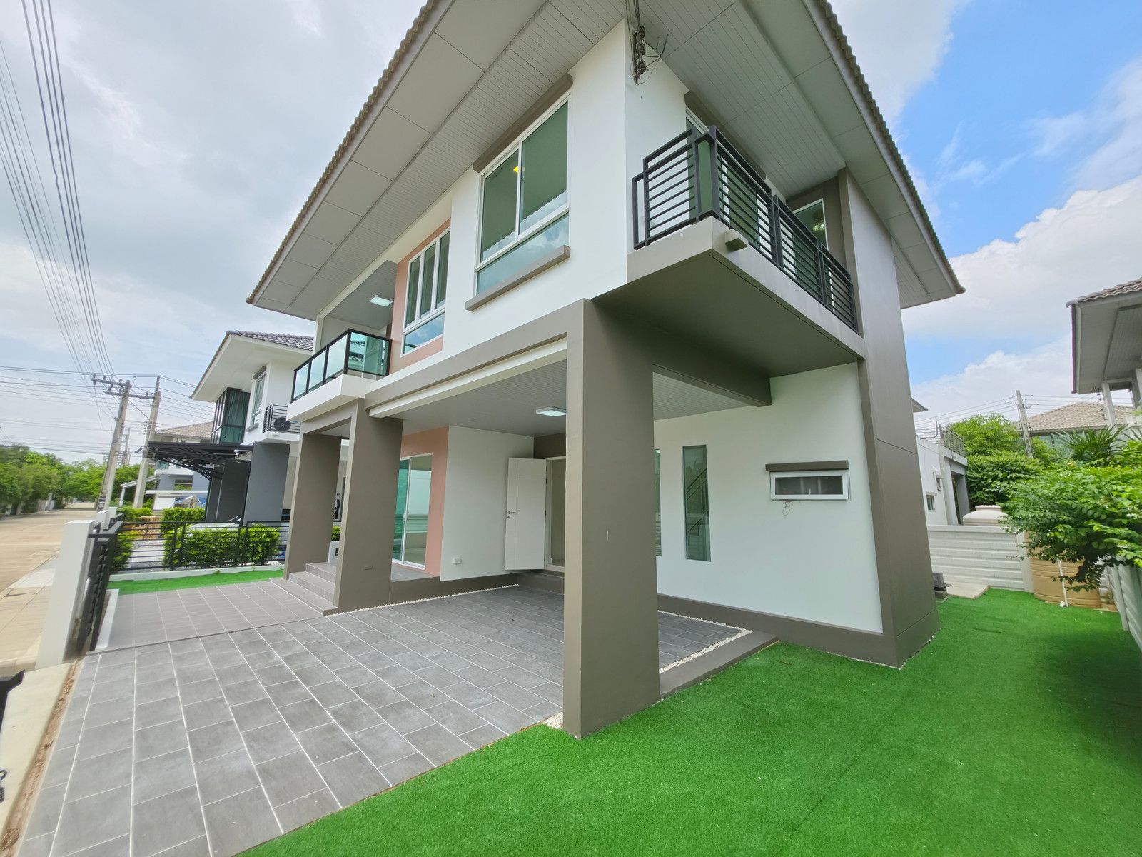  ขาย บ้านเดี่ยว ฮาบีเทีย บอนด์ ราชพฤกษ์ บ้านสวย พร้อมอยู่ ทำเลดี ติด ถ.345 โครงการคุณภาพจากแสนสิริ  – รูปที่ 2