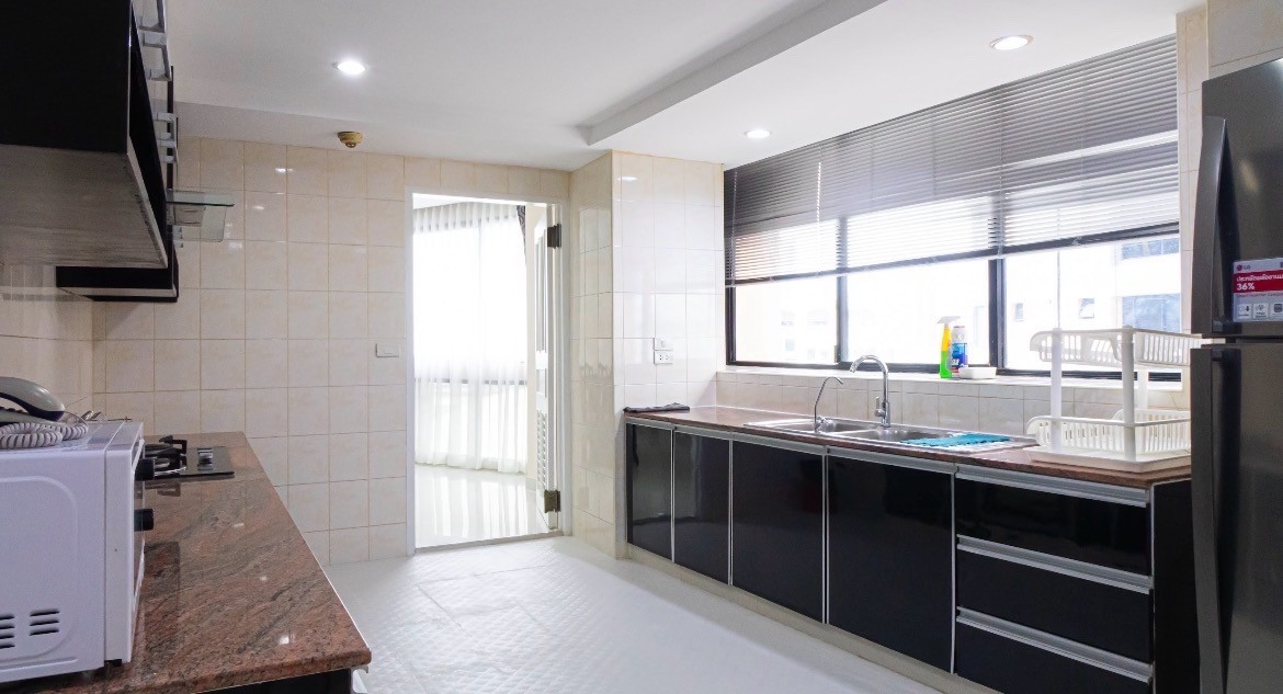 President Park Sukhumvit 24 3 bed 75k  – รูปที่ 3