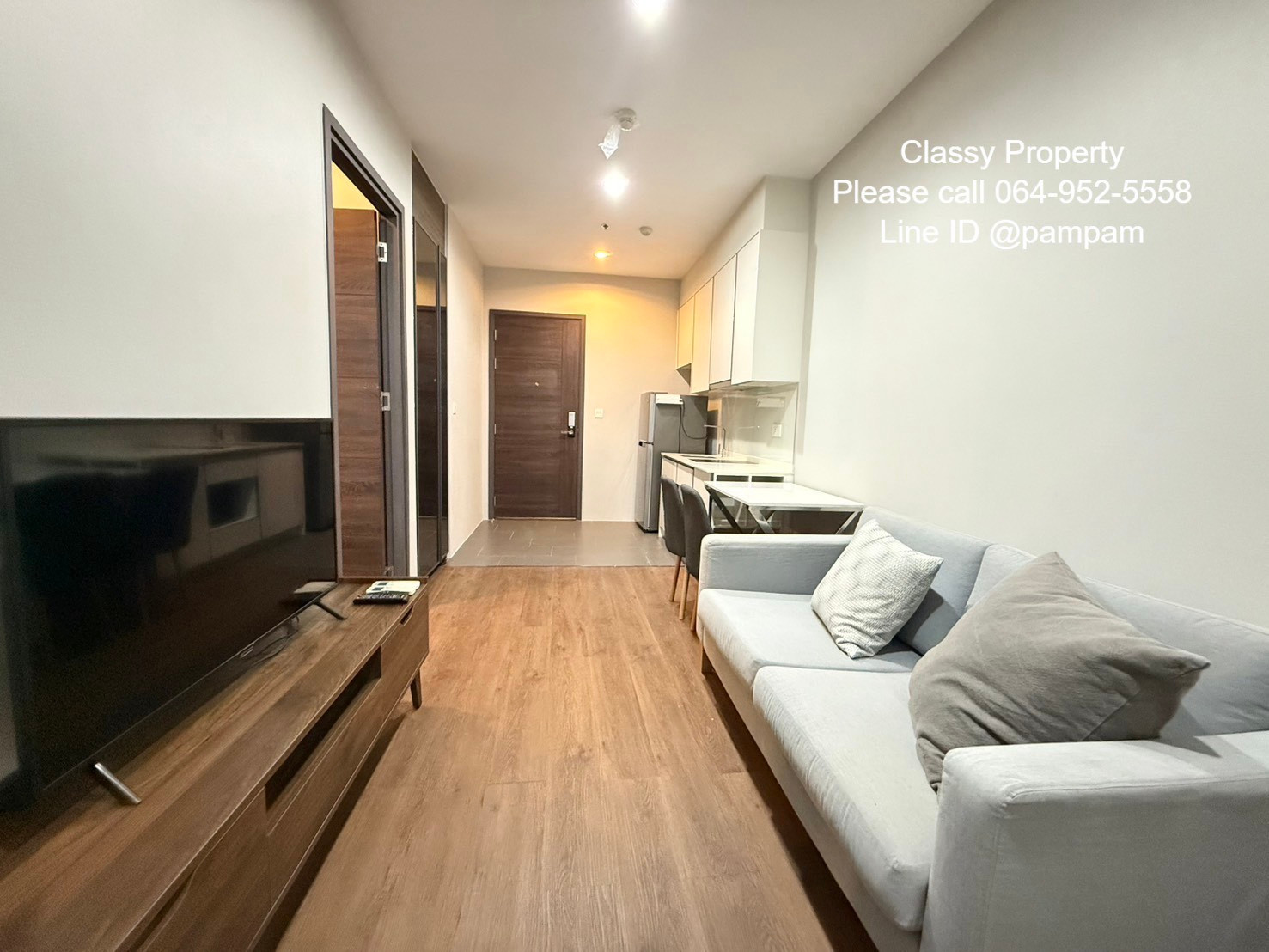 *** Condo for rent : C Ekkamai 1 Bedroom  Nice decorated Fully furnished 2 Wardrobe Special price 17,000 Baht 🔥🔥🔥***