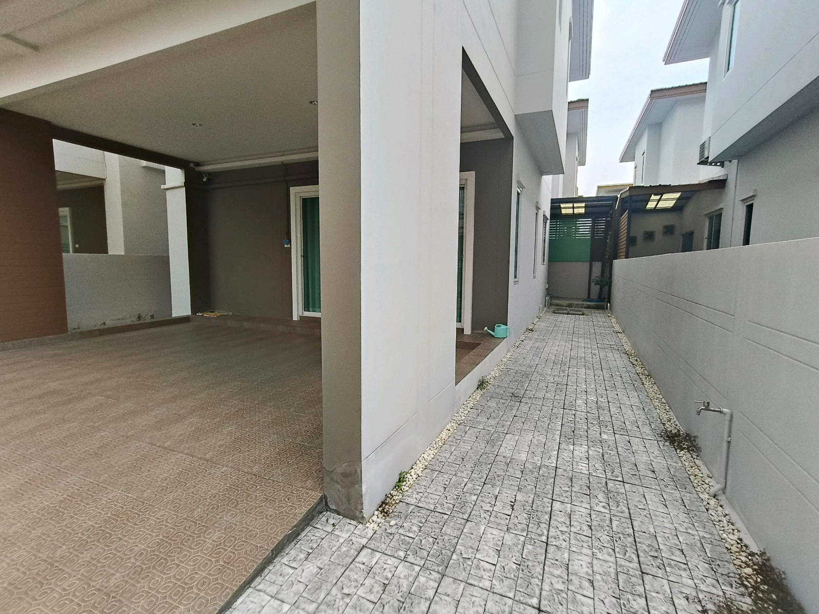 ขายบ้านเดี่ยวสภาพใหม่พร้อมเฟอร์ทั้งหลัง – รูปที่ 4