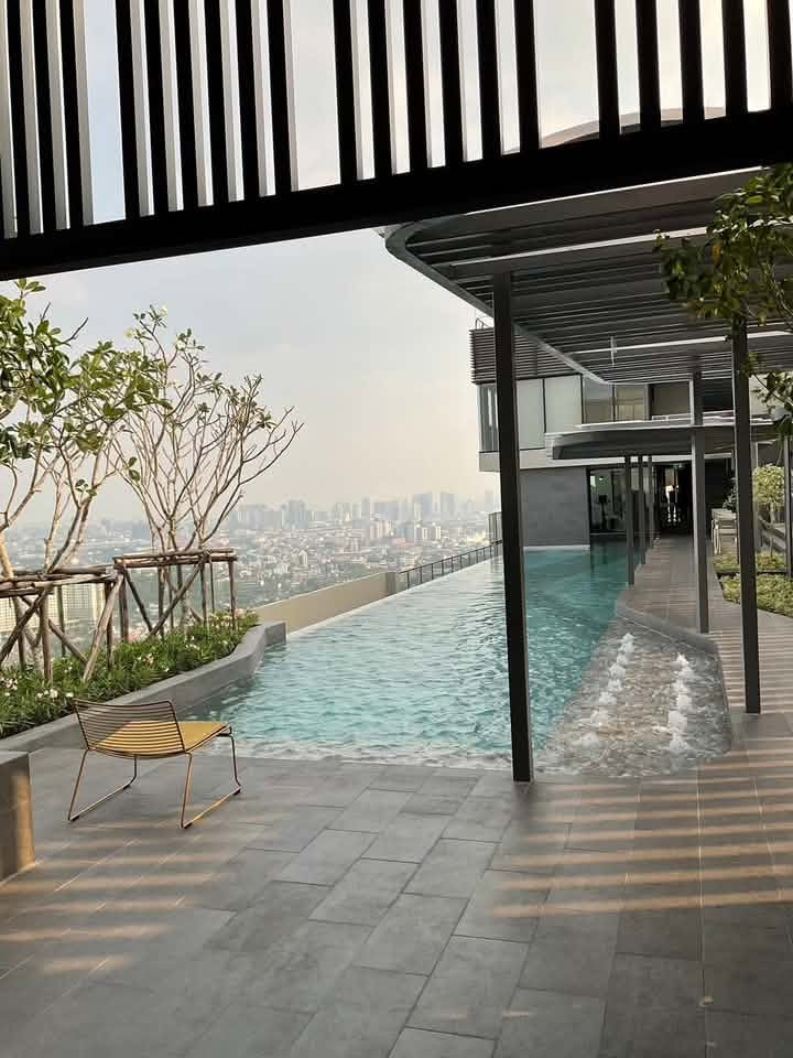 Fai490 ขาย NUE Noble Ngamwongwan Fai490 ขาย NUE Noble Ngamwongwan