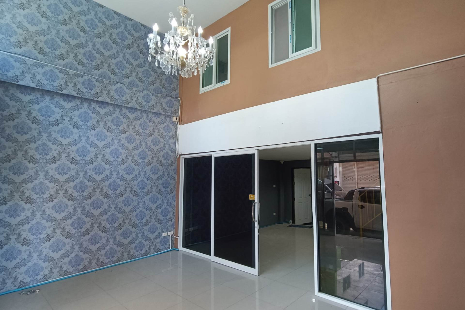 Townhome, shophouse for rent 13,000 / sale 3.4 million, Phutthamonthon Sai 4, ready to move in, 4 air conditioners. – รูปที่ 3