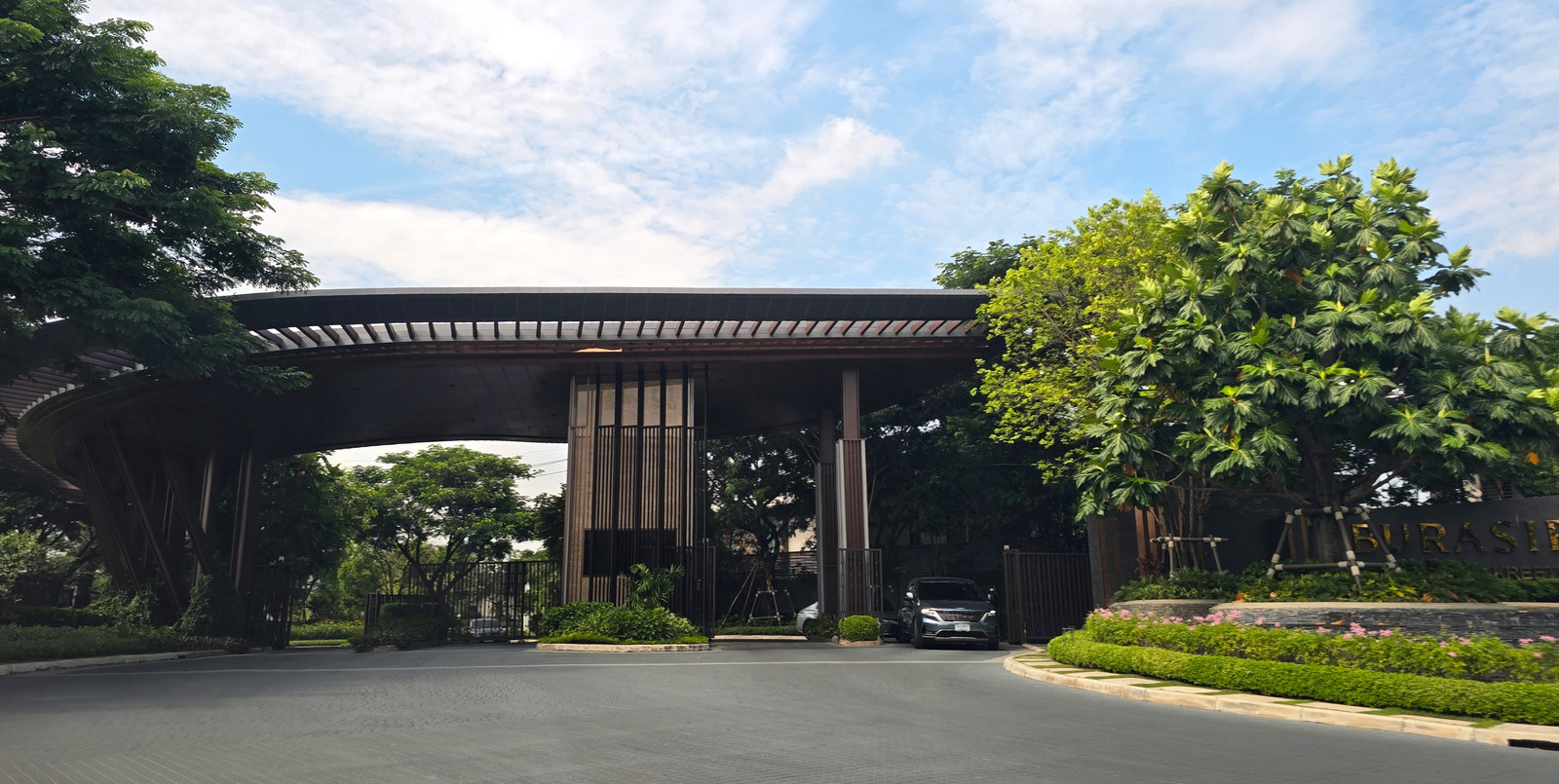 ขายบ้านหรู โครงการบุราสิริ กรุงเทพกรีฑา ใกล้โรงเรียนนานาชาติไบรท์ตั้น เนื้อที่ 68 ตรว. – รูปที่ 3