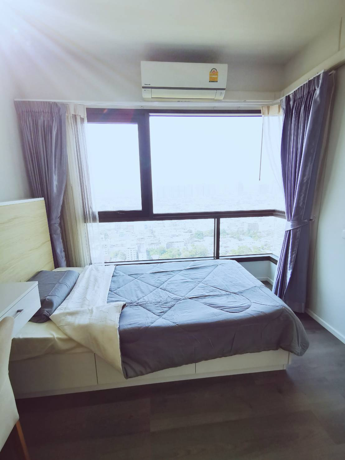 ✨🌆 Beautifully decorated high-rise condo with a spectacular view 🌊✨💛🧡💚 Line ID: @mynewhome 💛🧡💚 ✨🌆 Beautifully decorated high-rise condo with a spectacular view 🌊✨💛🧡💚 Line ID: @mynewhome 💛🧡💚