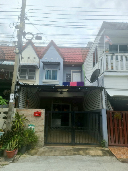 2-story townhouse, Regency Village, Nonthaburi, 16 sq m., near BTS. 2-story townhouse, Regency Village, Nonthaburi, 16 sq m., near BTS.
