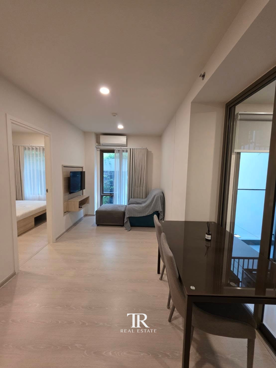 🏡 Condo for Rent – PHYLL Phahol 34 (ฟีล พหล 34) | 1 Bed | 1 Bath | 35 sqm | Floor 8 | BTS Sena Nikhom | 💰18,000 THB/month | LINE: @979ywrvr | Ref: PK0206 🏡 Condo for Rent – PHYLL Phahol 34 (ฟีล พหล 34) | 1 Bed | 1 Bath | 35 sqm | Floor 8 | BTS Sena Nikhom | 💰18,000 THB/month | LINE: @979ywrvr | Ref: PK0206