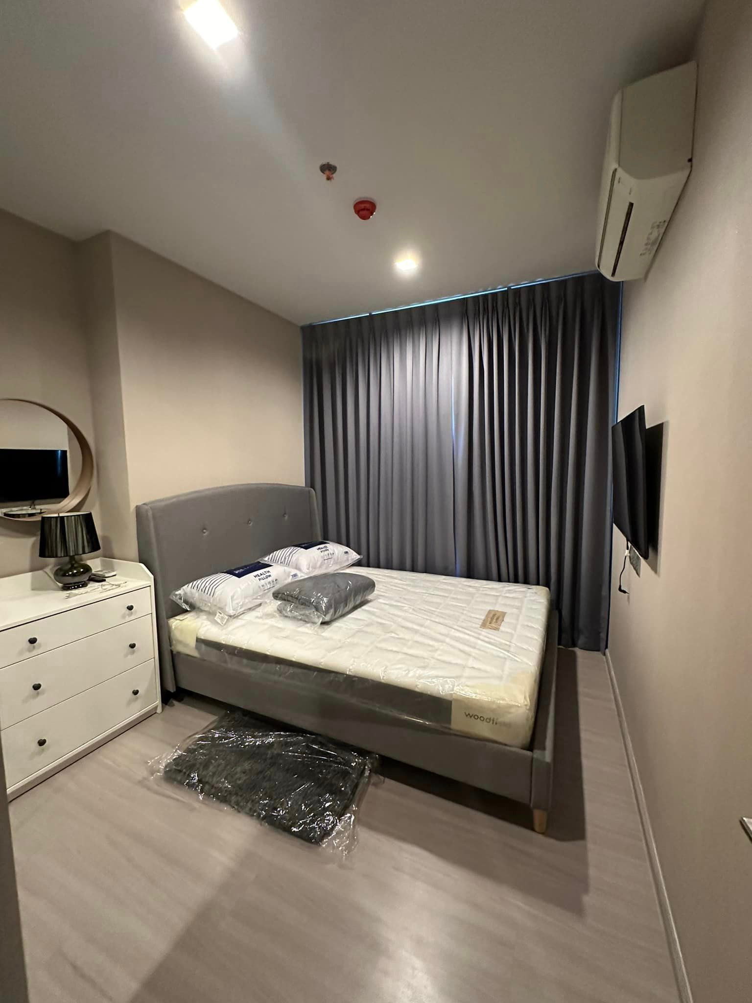 PFD-09113 Condo for rent Life Asoke Hype : A modern, move-in ready unit—simple, bright, and ready for you to bring your bags and settle right in. PFD-09113 Condo for rent Life Asoke Hype : A modern, move-in ready unit—simple, bright, and ready for you to bring your bags and settle right in.