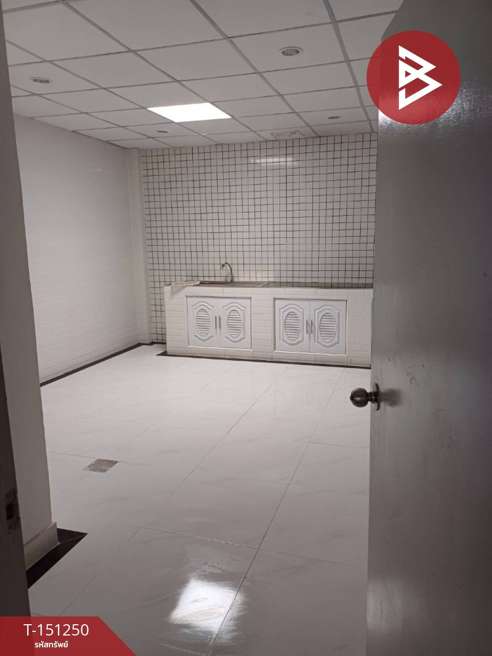 Townhouse for sale Rin Thong Village Lam Luk Ka-Khlong 2 Pathum Thani – รูปที่ 4