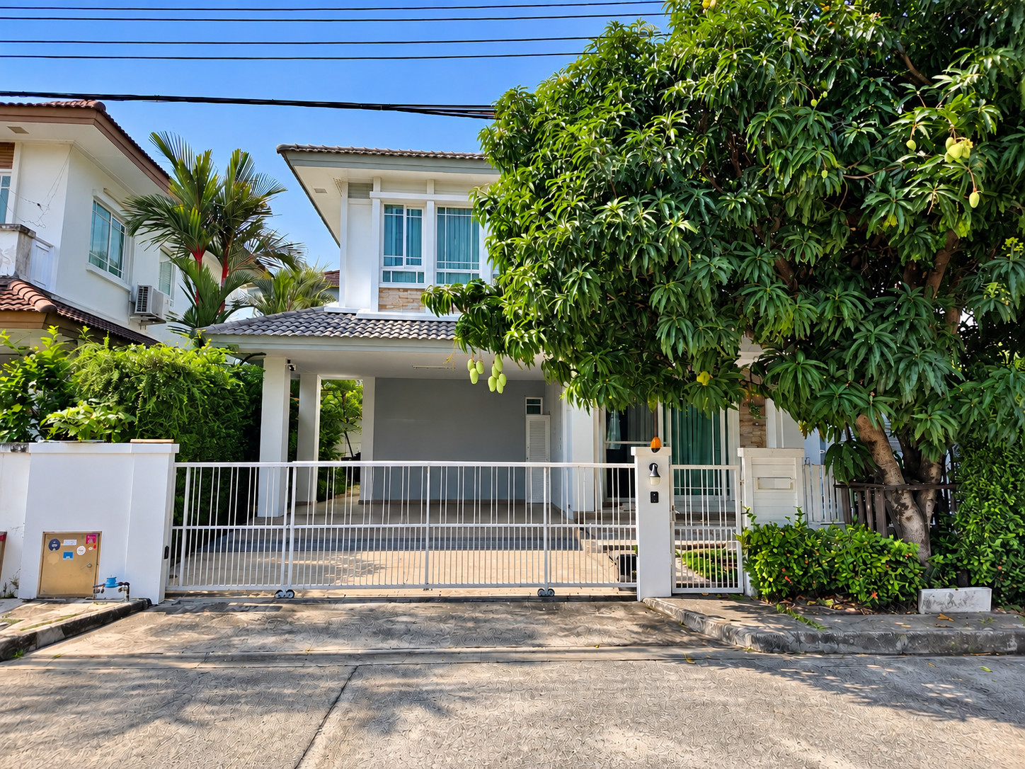 Sale: 2-Storey Detached House at Mantana Rama 9–Srinakarin Krungthep Kreetha Soi 7 | 4 Bedrooms | convenient access to major road Sale: 2-Storey Detached House at Mantana Rama 9–Srinakarin Krungthep Kreetha Soi 7 | 4 Bedrooms | convenient access to major road